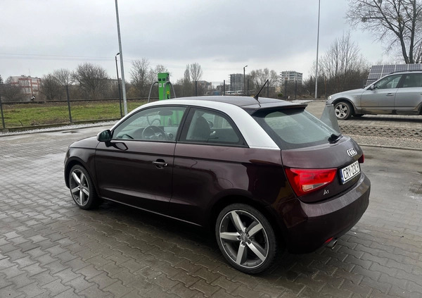 Audi A1 cena 30500 przebieg: 197000, rok produkcji 2011 z Skoki małe 46